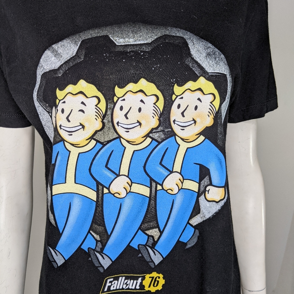 Women's Mens S Fallout 76 Vault Boy T-shirt Black